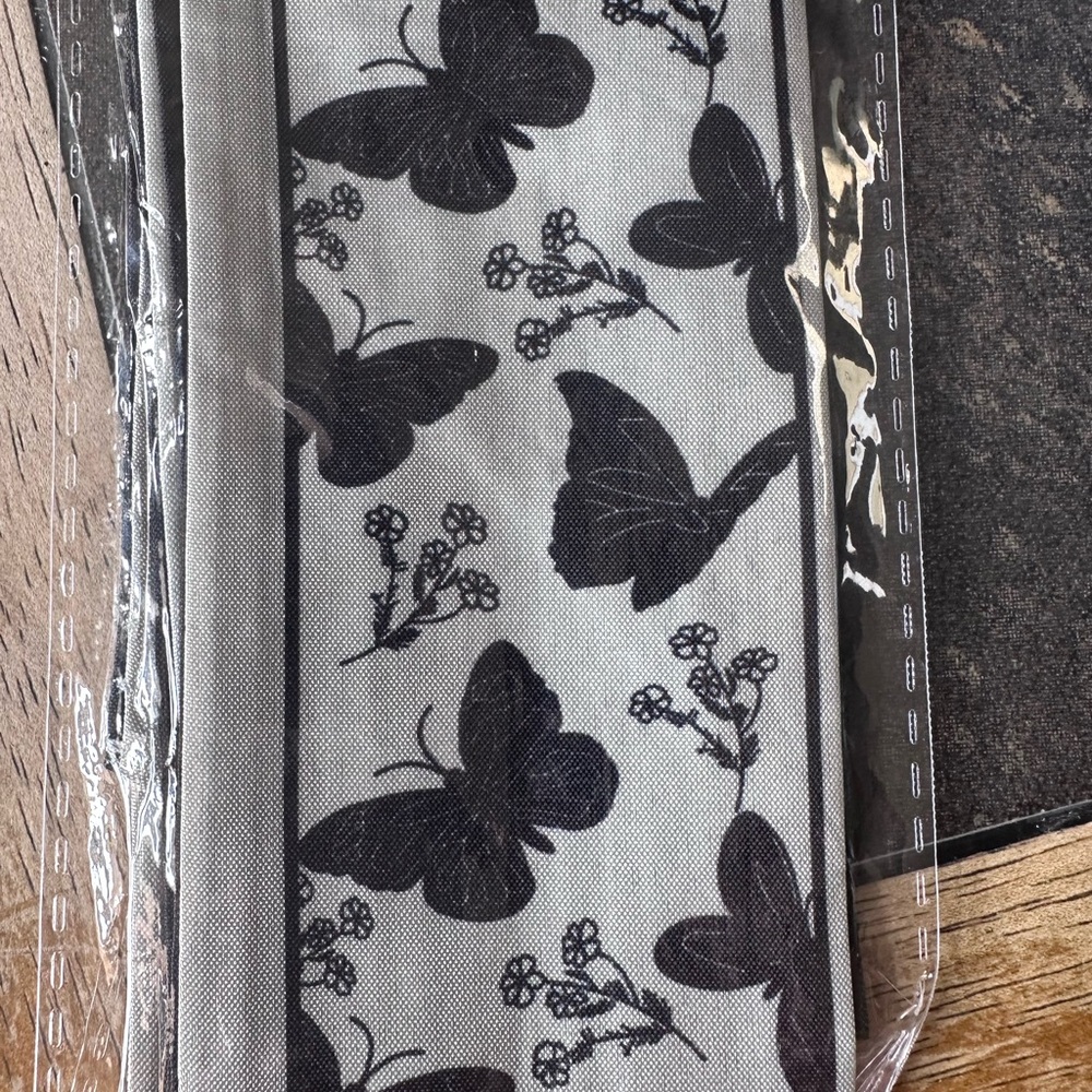 Butterfly Print bag scarf nip